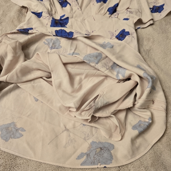 FREE PEOPLE MELANIE Blue FLORAL Beige RUCHED SLEEVE MINI DRESS SZ 0 Babydoll - Picture 10 of 16